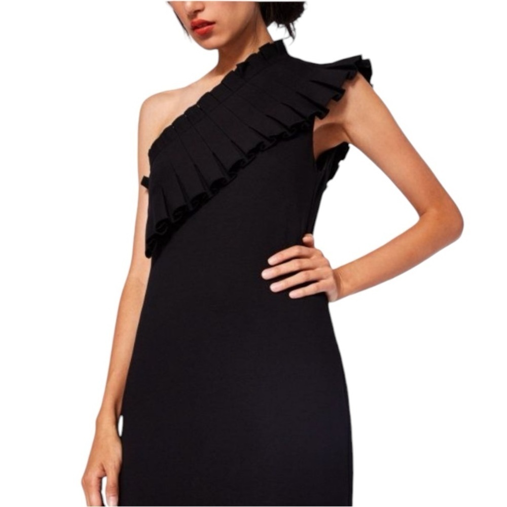 TED BAKER London‎ LAYLAHI Over the Shoulder Ruffle Dress Black Mini SZ 0 2 Party